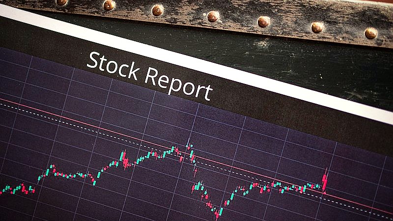 Stocks Fall, Oil Rises - finance article image 3