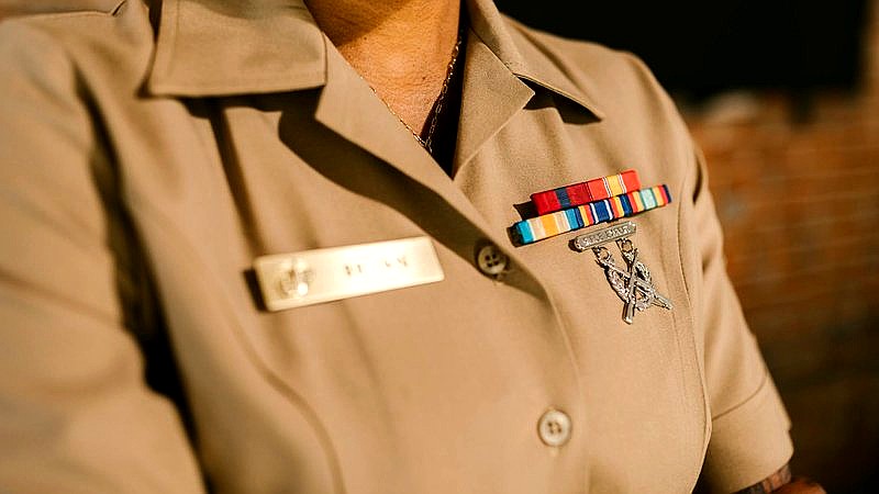 ICE officers suspended - travel article image 3