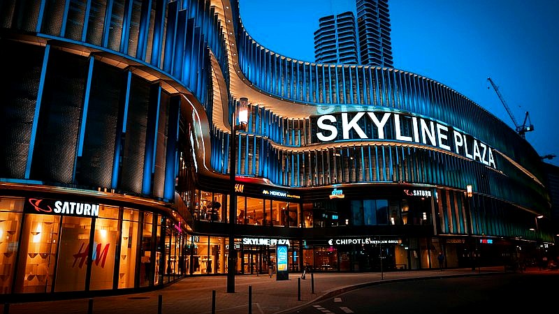 Champaign mall shooting - finance article image 2