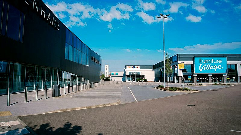 Champaign mall shooting - finance article image 3