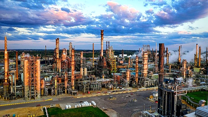 oil price surge - finance article image 2