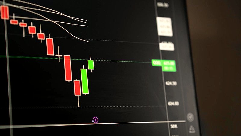 stocks dive - finance article image 2