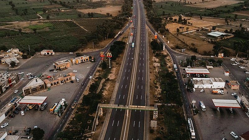 Country Joe McDonald - lifestyle article image 3