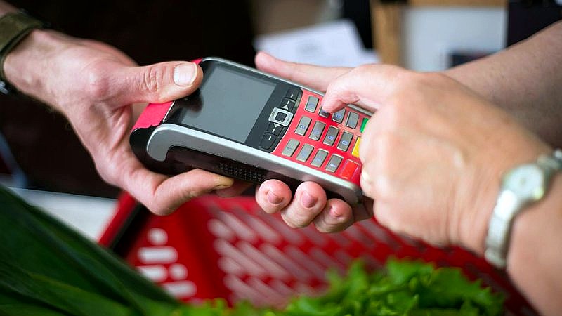 AI store - finance article image 2