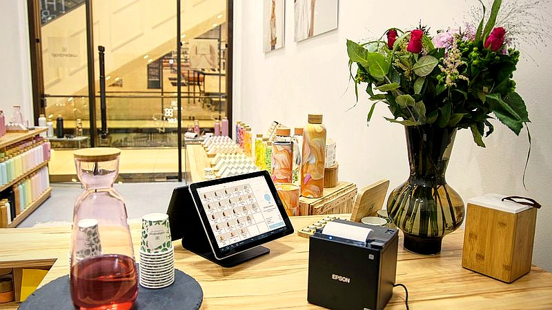 AI store - finance article image 3