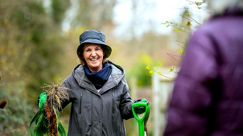 what older adults refuse to buy - finance article image 2