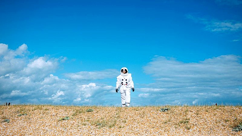 Artemis II photography - home improvement article image 2