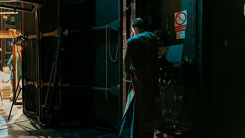 Becky Shaw play - lifestyle article image 3