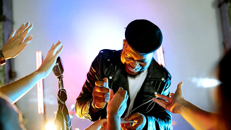 freak offs - lifestyle article image 2