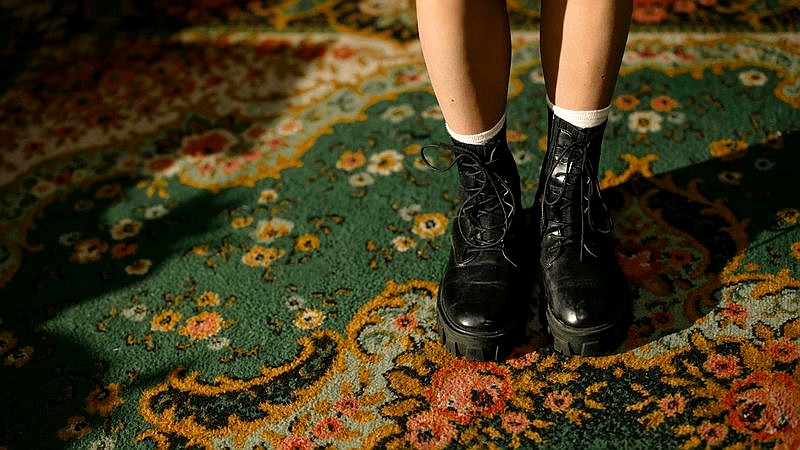 Heather Locklear dating - lifestyle article image 3