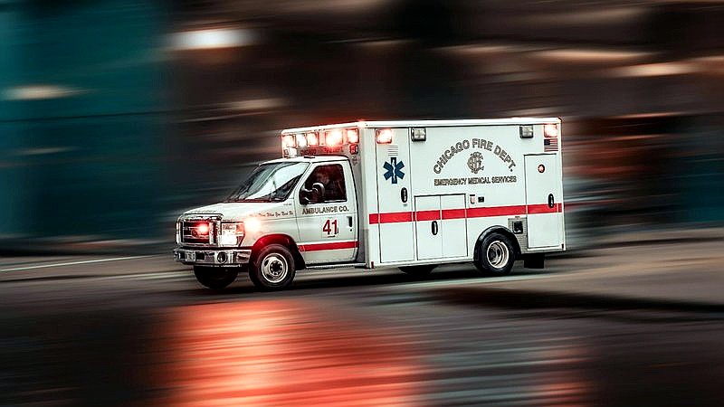 911 call - travel article image 3