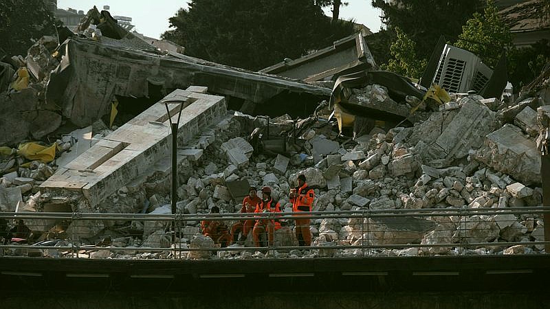 Philippines building collapse - travel article image 2