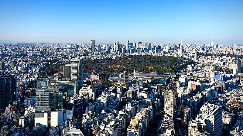 SoftBank overtakes Toyota - finance article image 2