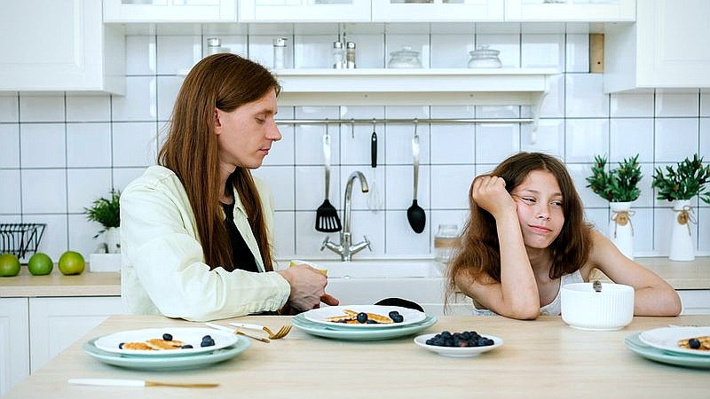 food poisoning family dispute - health article image 2