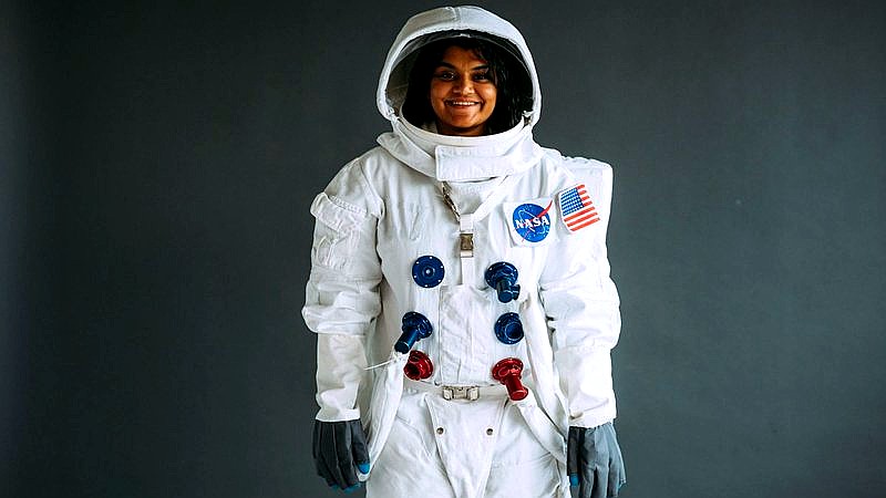 Alexei Leonov spacewalk - home improvement article image 2