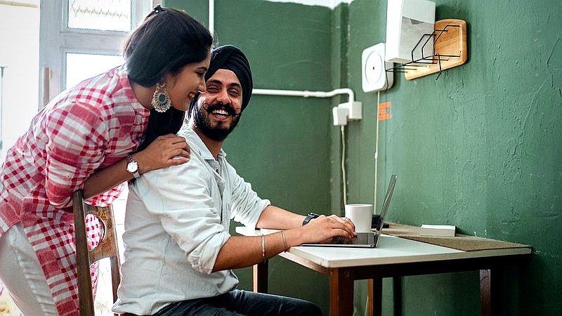 Office Romance review - lifestyle article image 2