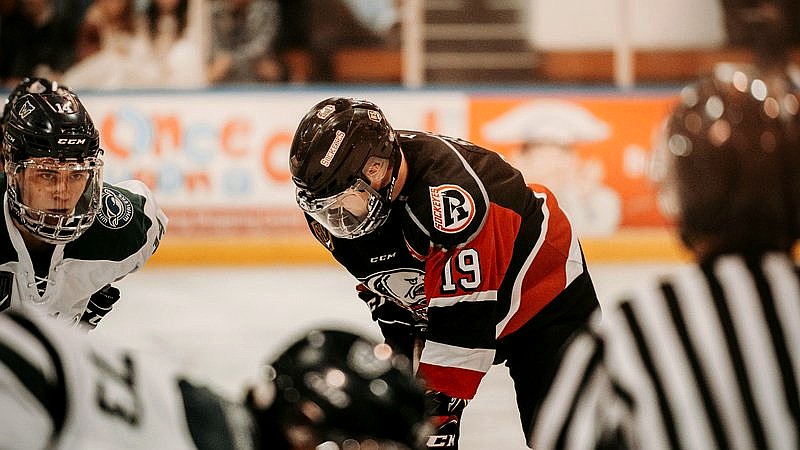 Penguins Liam Ruck - sport article image 2