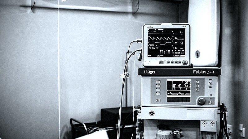 polio survivor iron lung - health article image 3