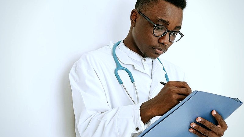 medical professionals revealing - health article image 3