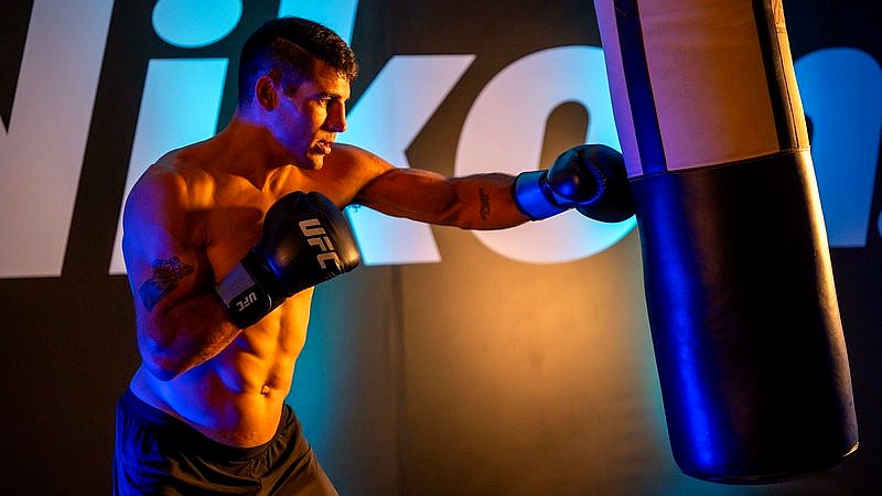 UFC Vegas 120 weigh-in results - sport article image 2