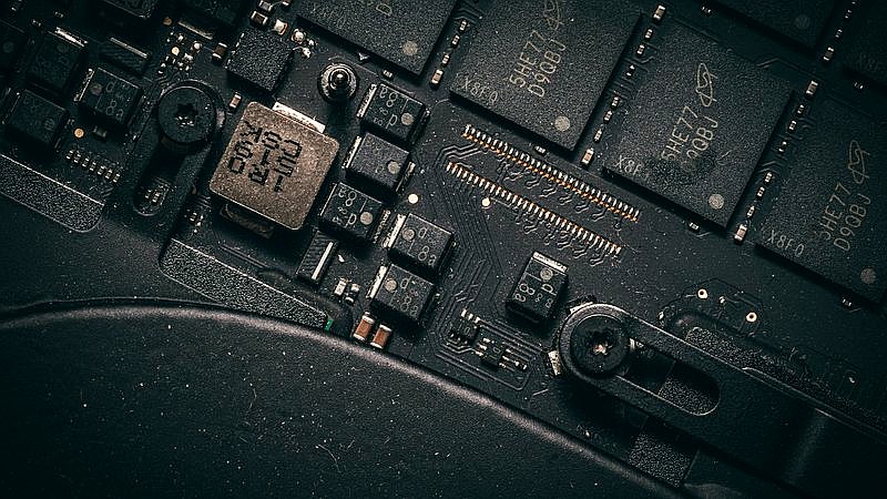 iPhone 18 Pro cost - tech article image 3