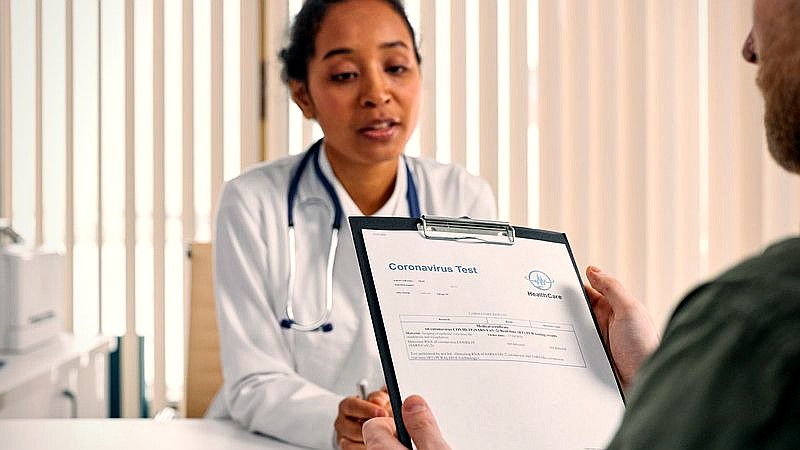 women prescribed antibiotics for UTIs - health article image 2
